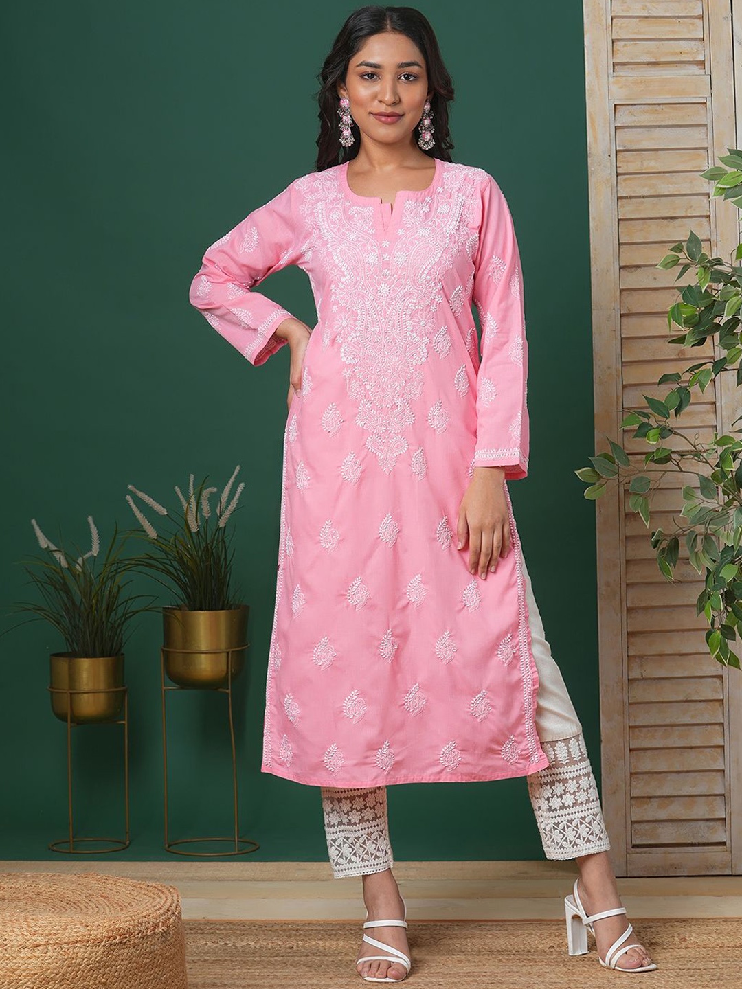 

ADA Ethnic Motifs Embroidered Chikankari Detail Long Sleeves Side Slit Regular Kurta, Peach