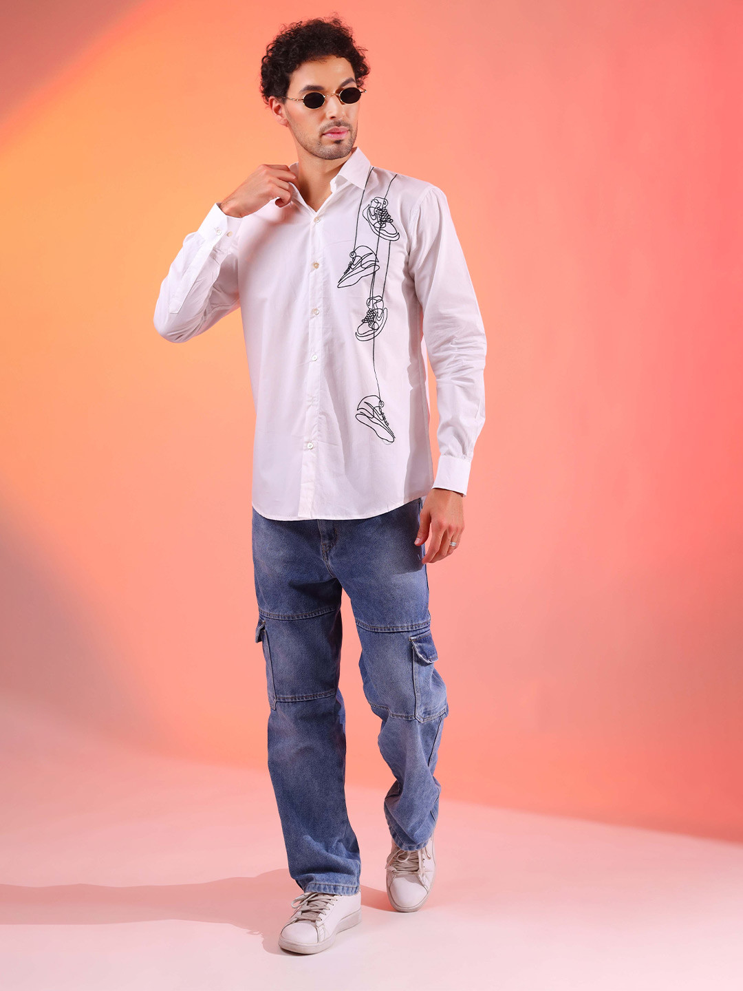 

DALCHINII Men Graphic Embroidered Spread Collar Cotton Relaxed Casual Shirt, White