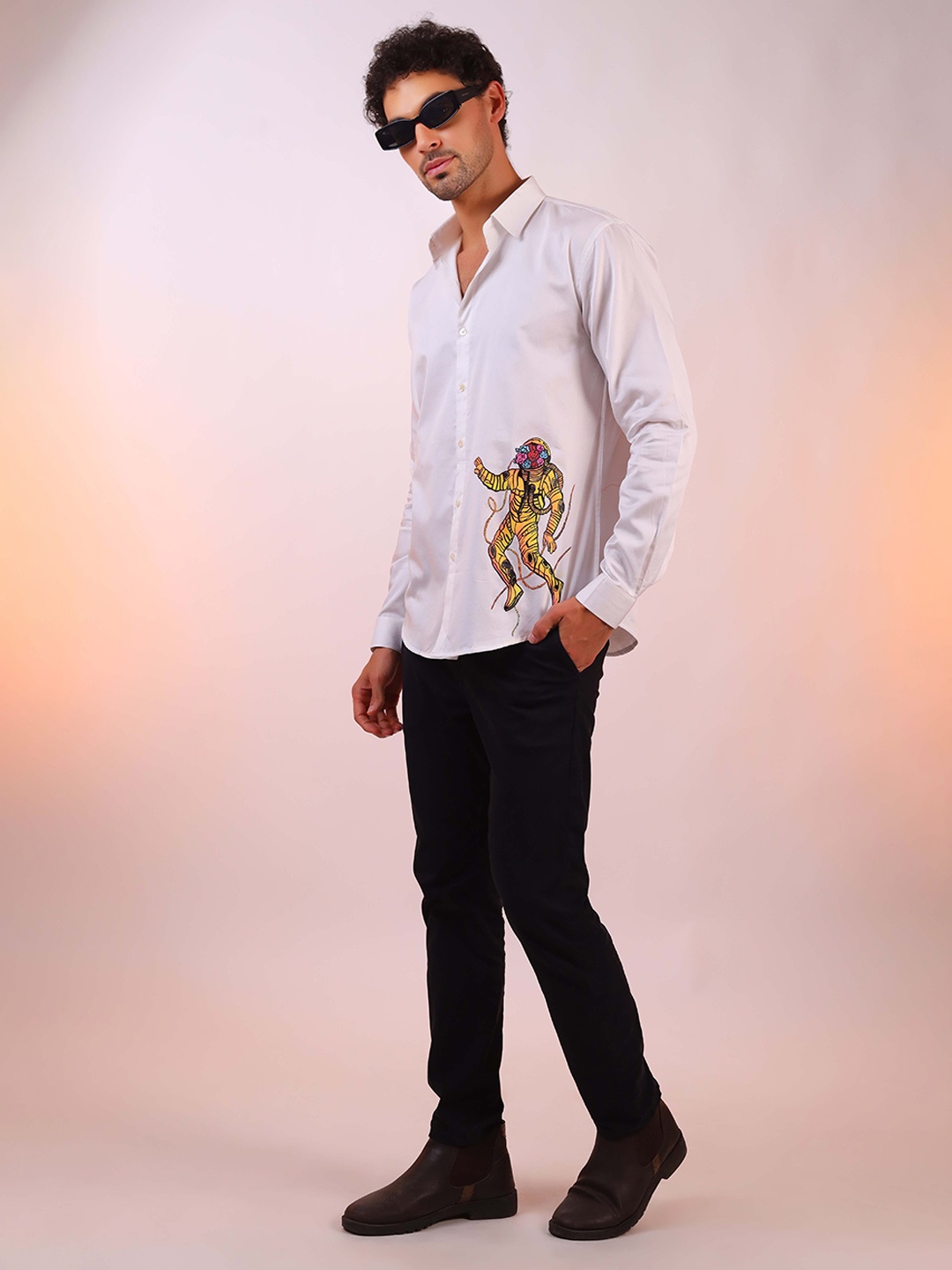 

DALCHINII Men Graphic Painted Spread Collar Cotton Relaxed Casual Shirt, White