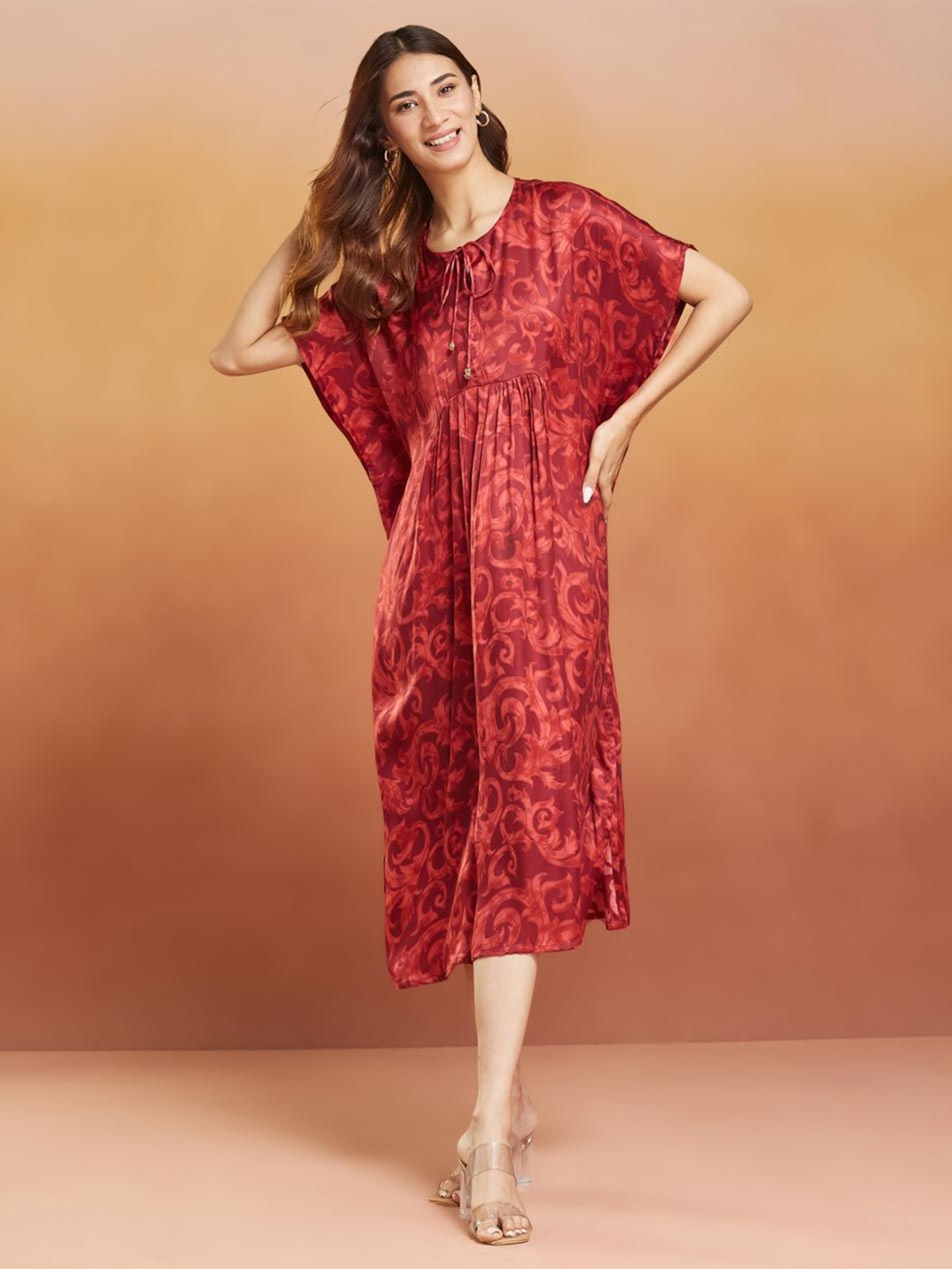 

Fabindia Tie-Up Neck Kaftan Midi Dress, Maroon