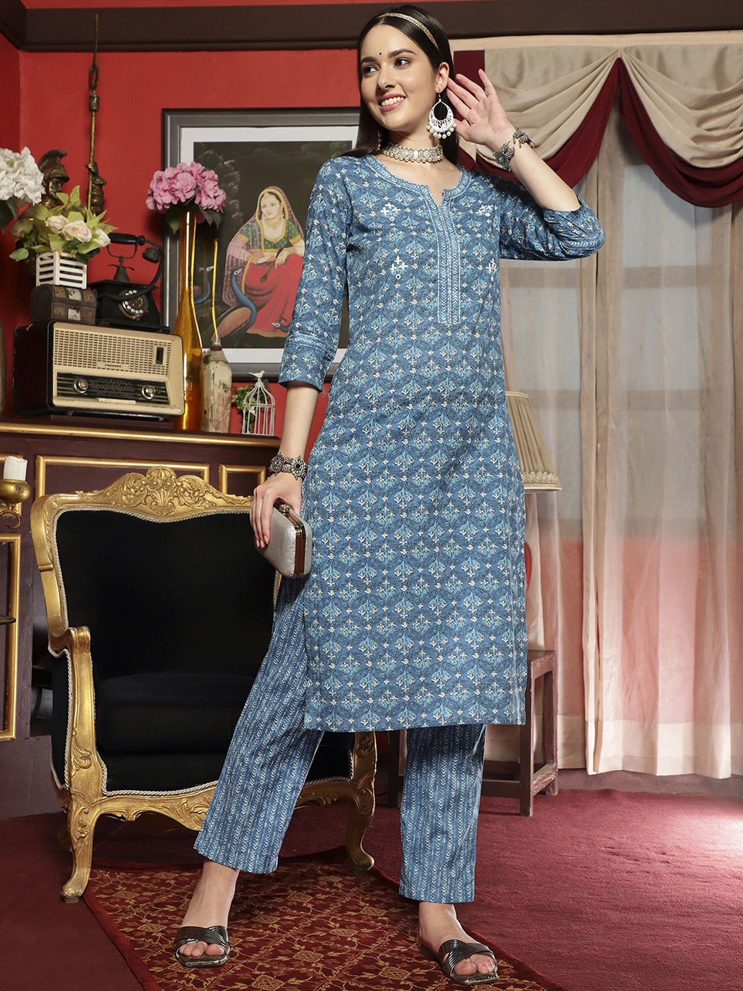 

BANDIA Floral Printed Thread Work Pure Cotton Straight Kurta With Trouser & Dupatta, Blue