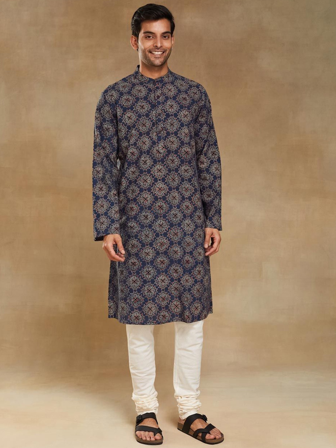 

Fabindia Ethnic Motifs Ajrakh Printed Cotton Straight Kurta, Navy blue