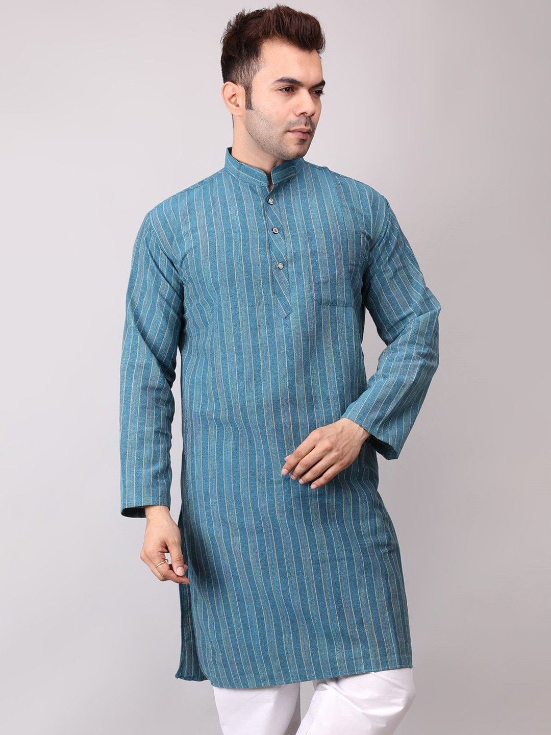 

Voniry Striped Mandarin Collar Straight Kurta, Turquoise blue