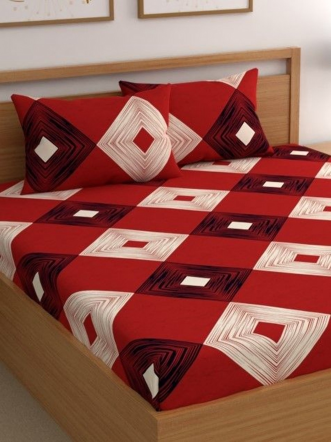 

CG HOMES Red & White Geometric Cotton 160 TC Queen Bedsheet with 2 Pillow Covers