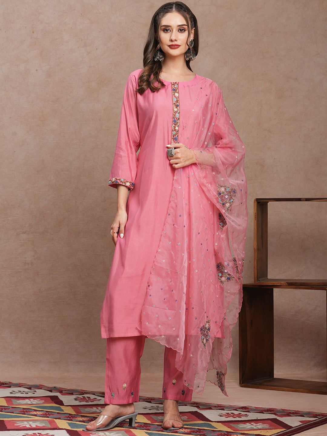 

FASHOR Floral Embroidered Sequinned Straight Kurta With Trousers & Dupatta, Pink