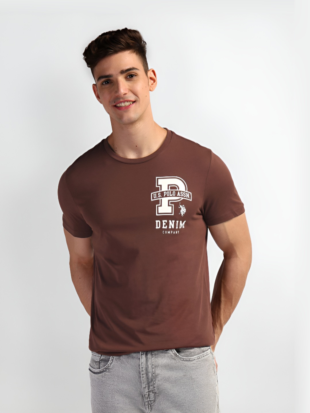 

U.S. Polo Assn. Denim Co. Men Solid Round Neck Cotton Slim Fit T-Shirt, Red