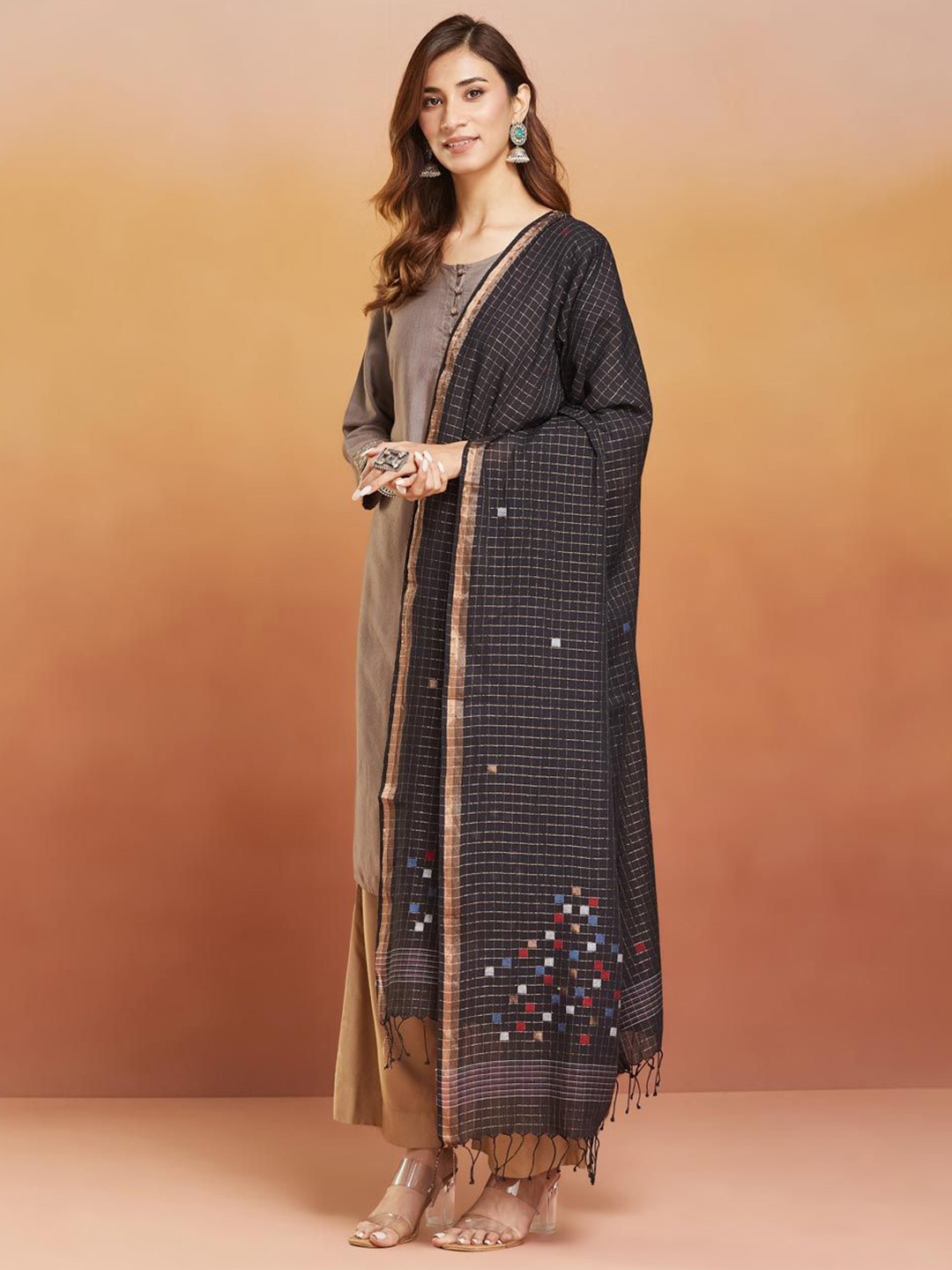 

Fabindia Checked Zari Cotton Dupatta, Black