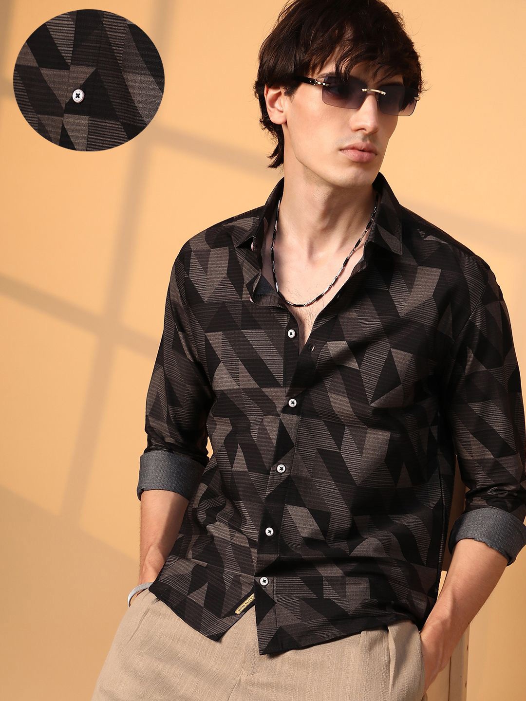 

Campus Sutra Men Comfort Spread Collar Abstract Printed Casual Shirt, Black
