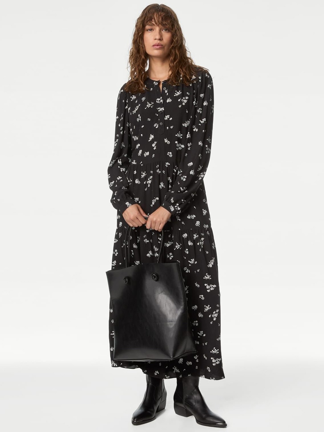 

Marks & Spencer Round Neck Floral Maxi Dress, Black