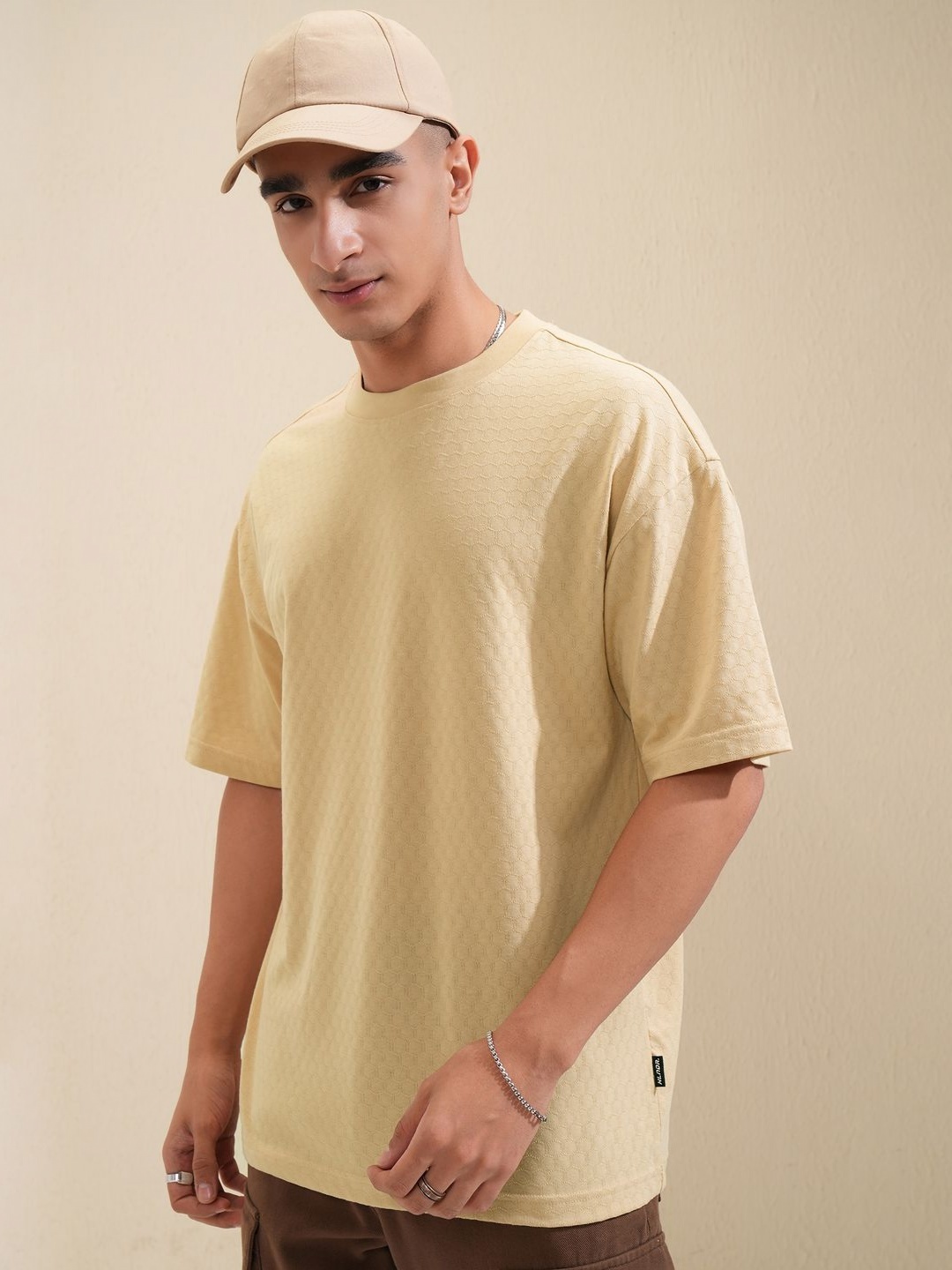 

HIGHLANDER Men Solid Round Neck Cotton Oversized T-Shirt, Beige