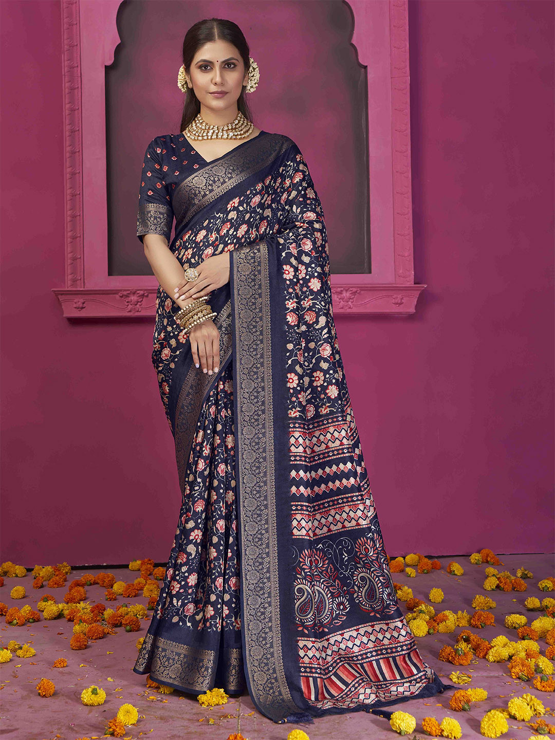 

Ethnielle Floral Zari Silk Blend Saree, Navy blue