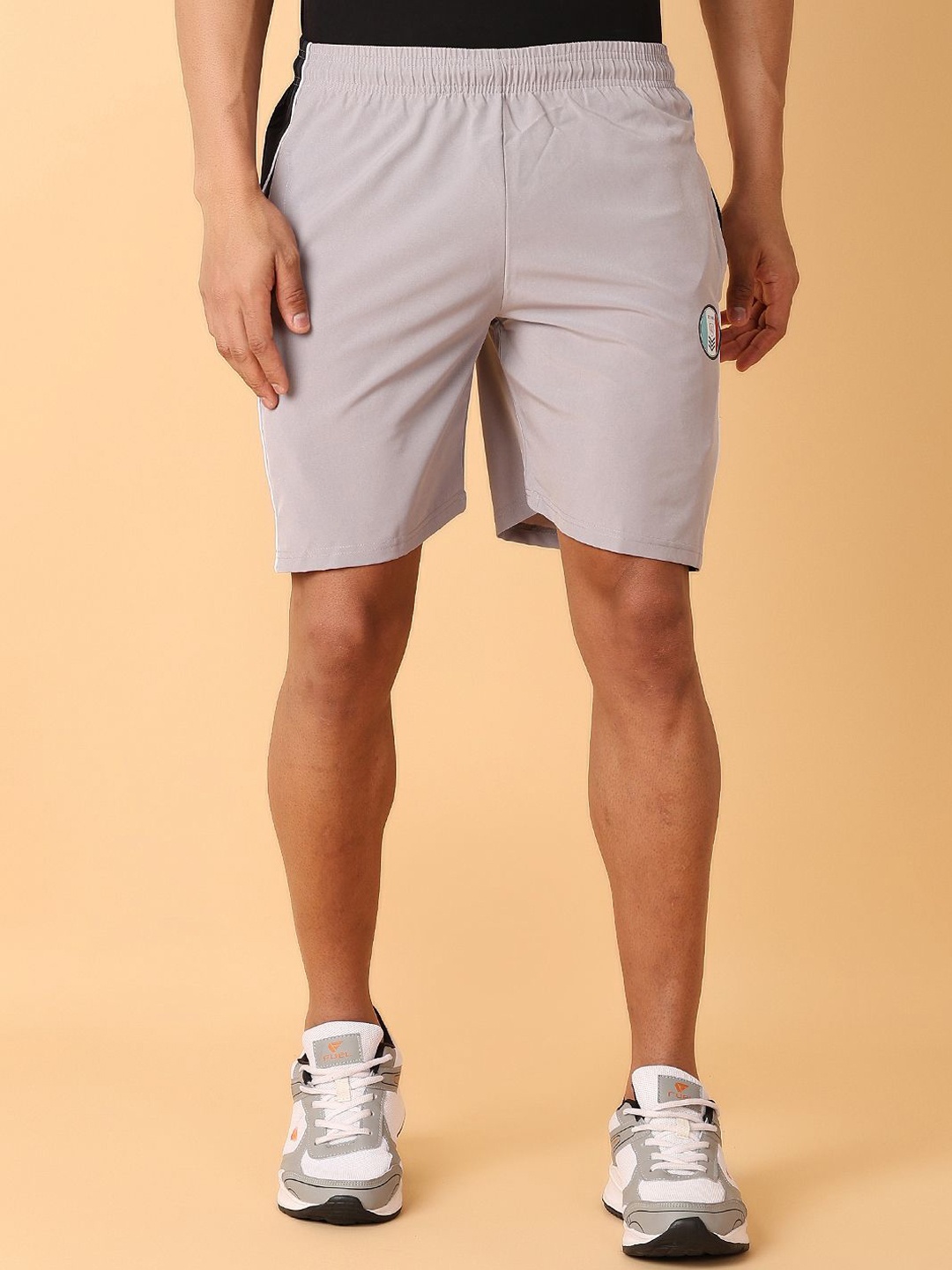 

V-Mart Men Shorts, Grey