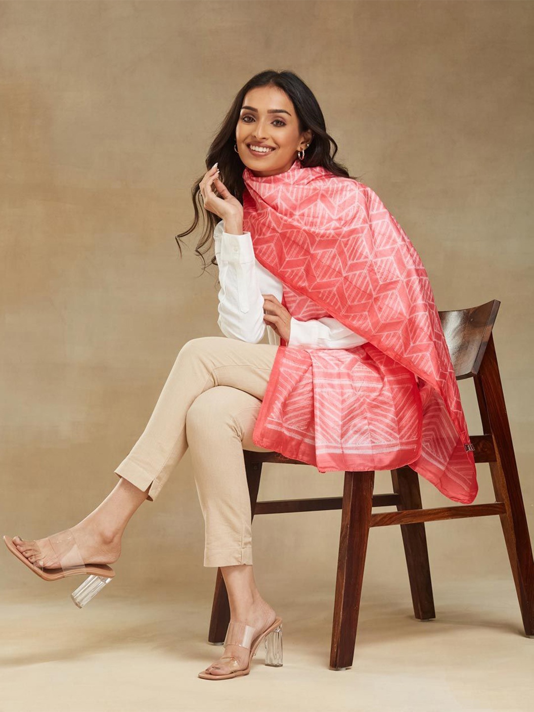 

Fabindia Women Printed Stole, Pink