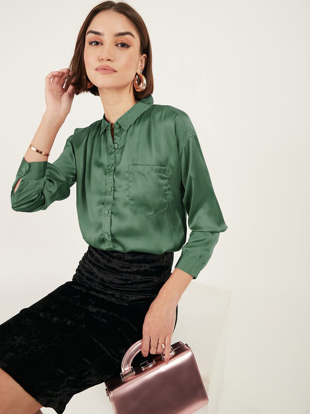 

DressBerry Women Comfort Spread Collar Solid Casual Shirt, Green