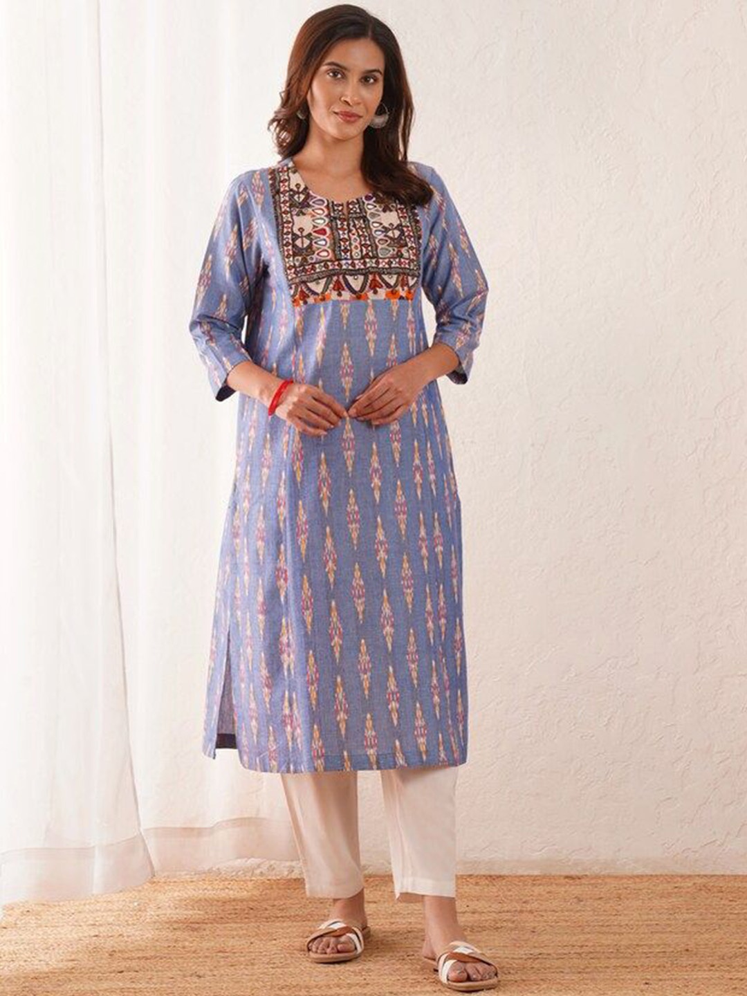

JAYPORE Ethnic Motifs Embroidered Pure Cotton Straight Kurta, Blue