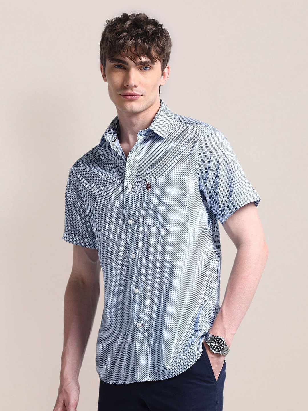 

U.S. Polo Assn. Men Classic Cutaway Collar Micro Ditsy Printed Cotton Casual Shirt, Blue