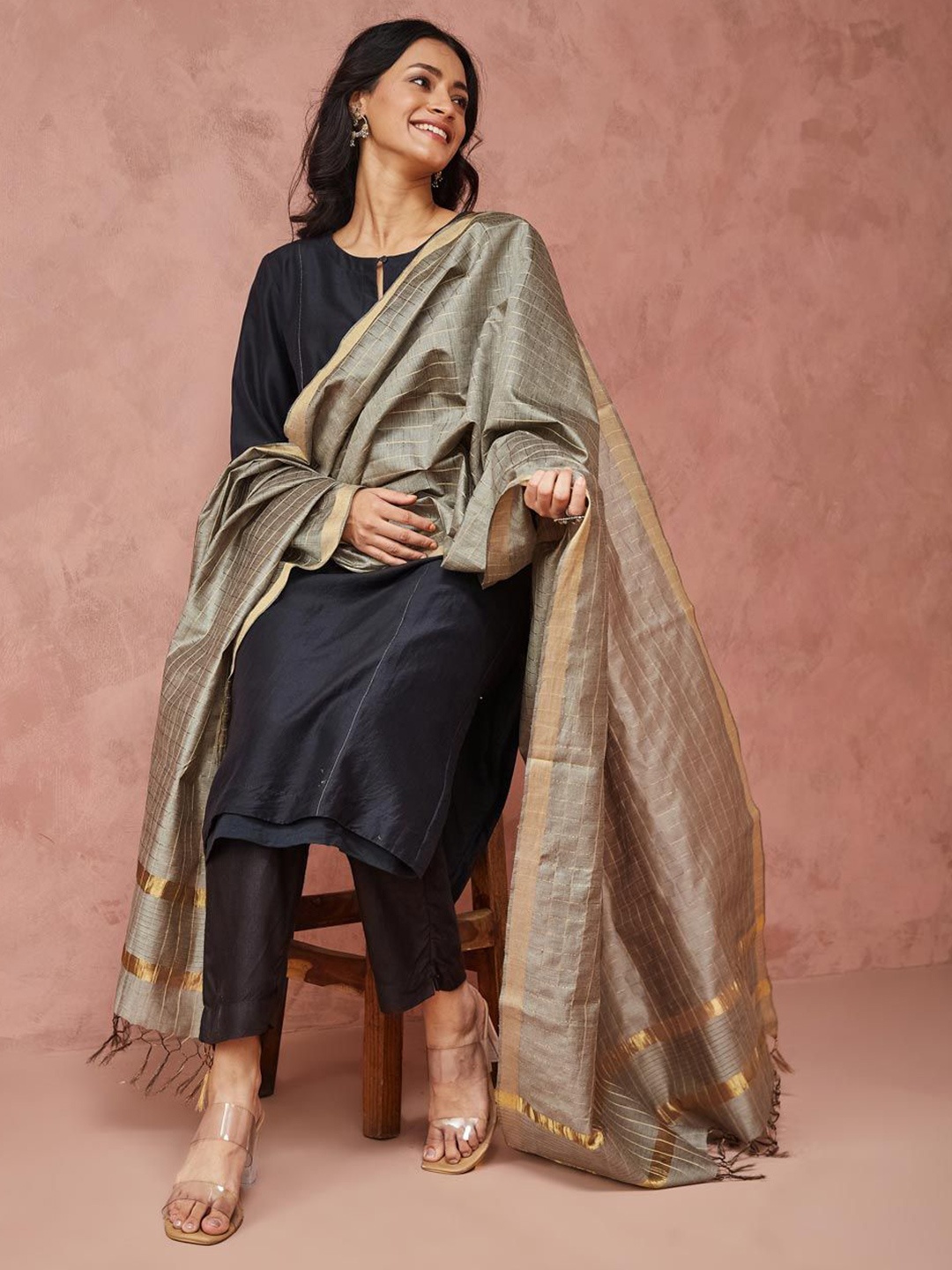 

Fabindia Grey Silk Blend Dupatta