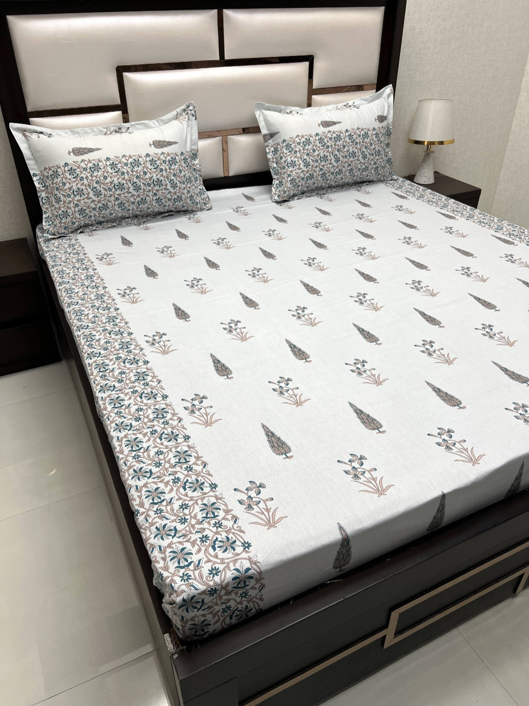 

Pure Decor Royal Passion Blue Floral 380 TC Cotton Queen Bedsheet With 2 Pillow Covers