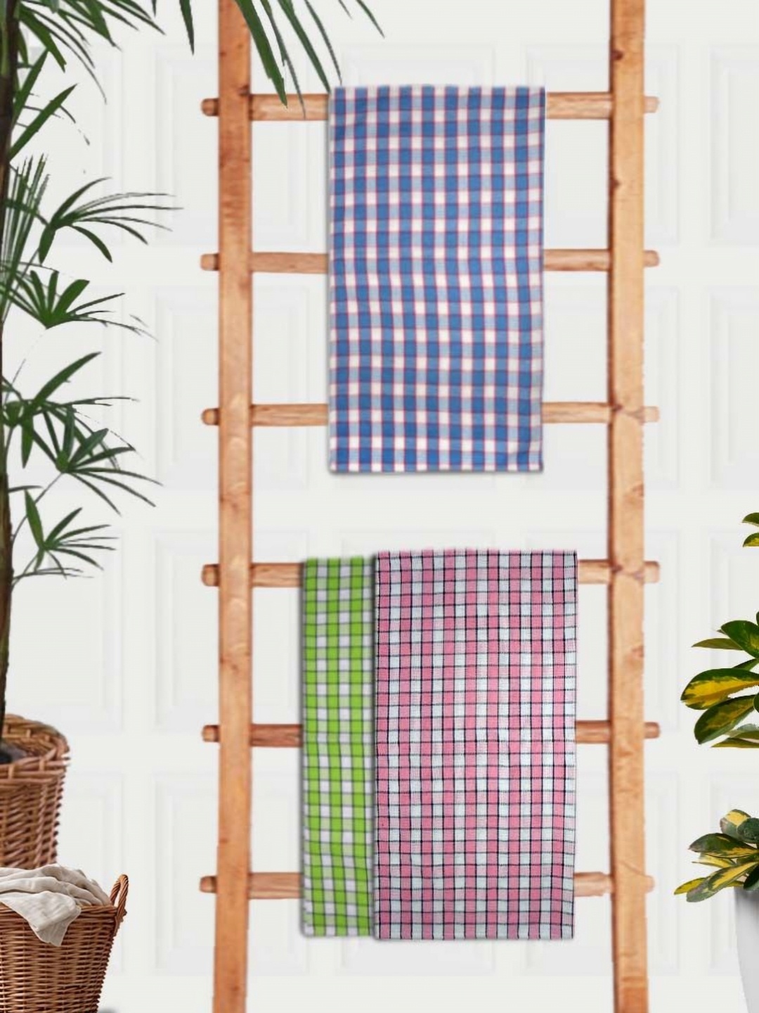 

Aura Blue & Green 3 Pieces Printed Cotton 210 GSM Bath Towel