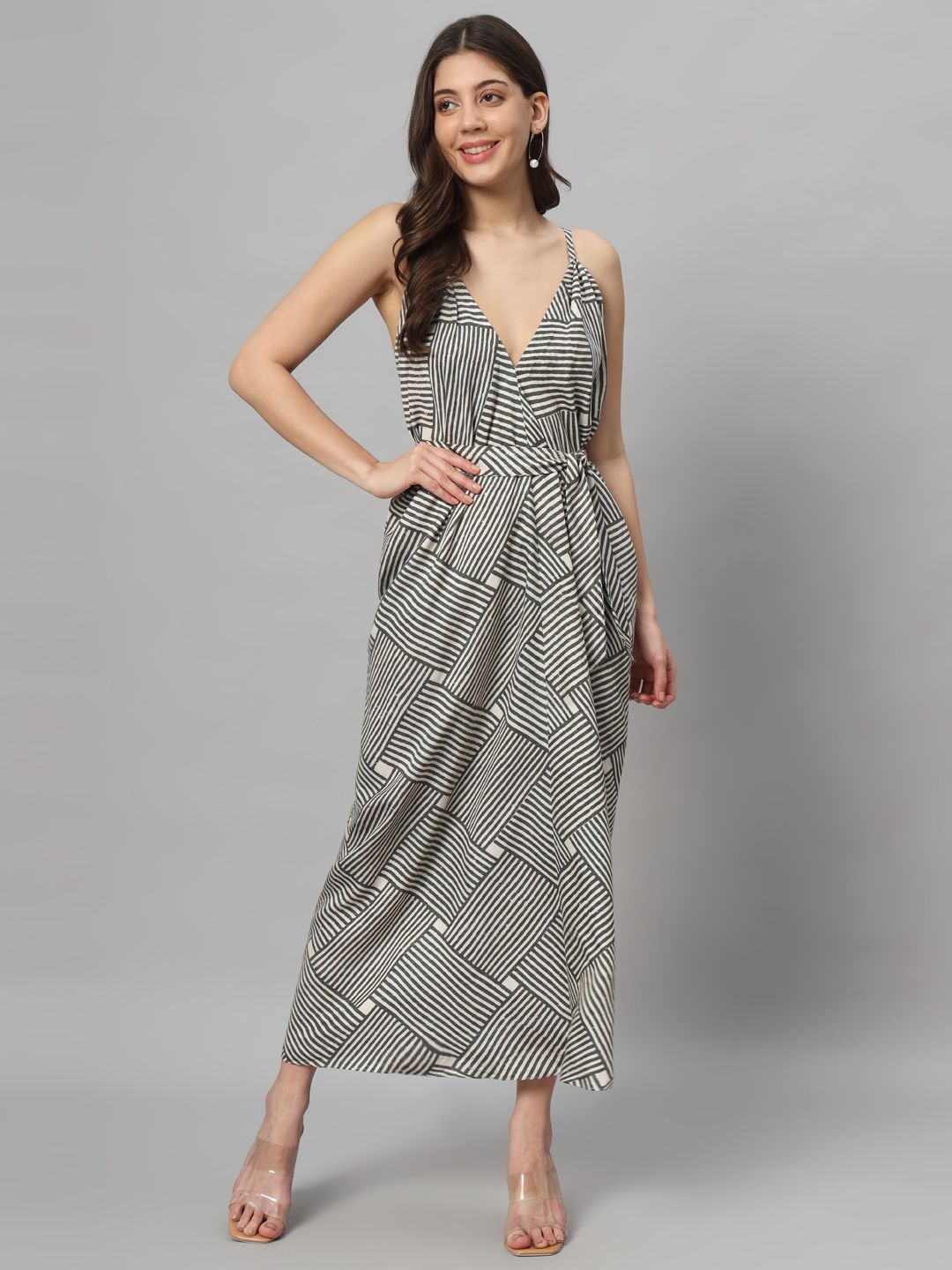 

BRIJAL LAD Women Printed Maxi Dress, Black