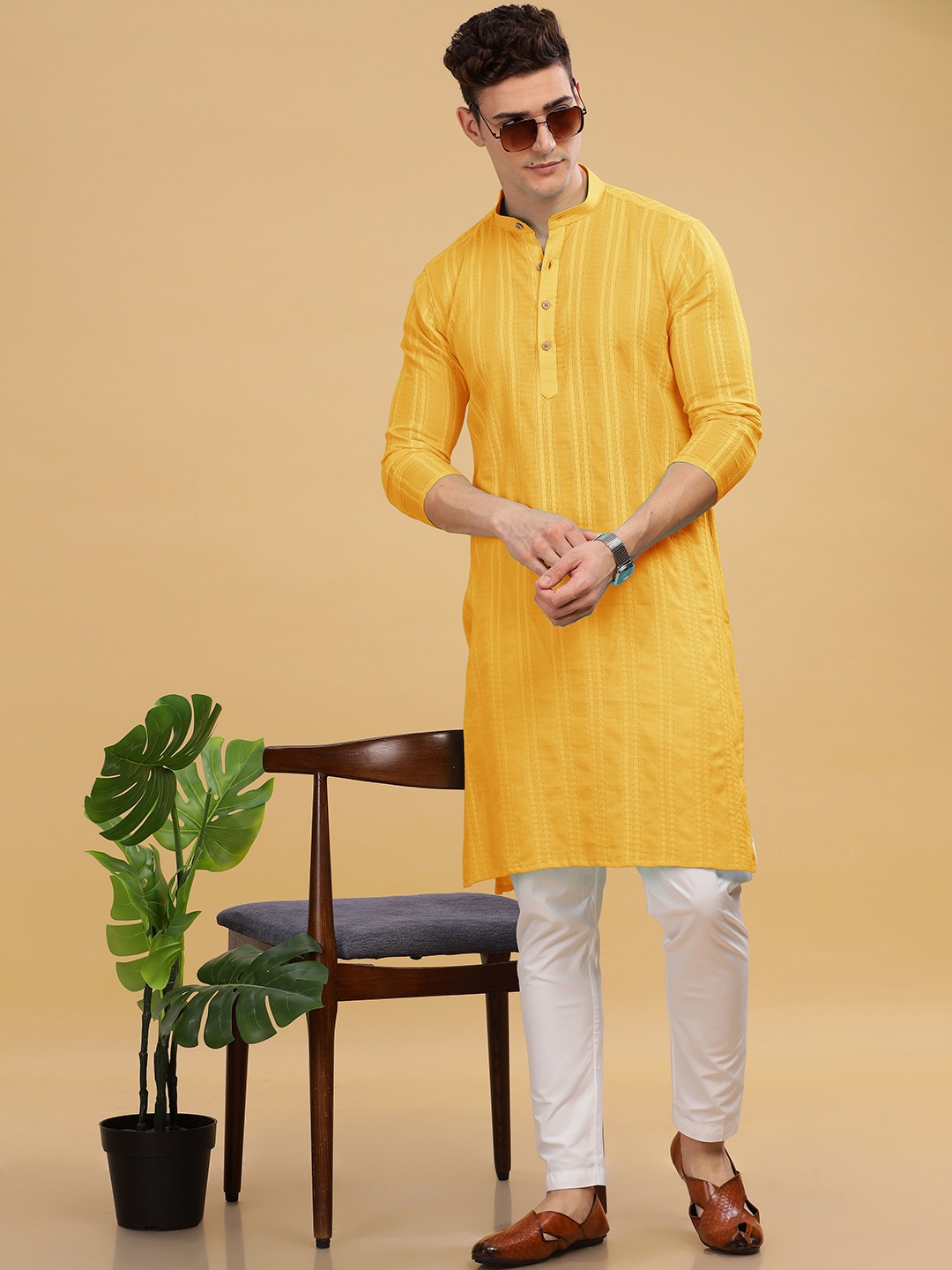 

Anouk Pink Striped Woven Design Thread Work Mandarin Collar Cotton Straight Kurta, Yellow