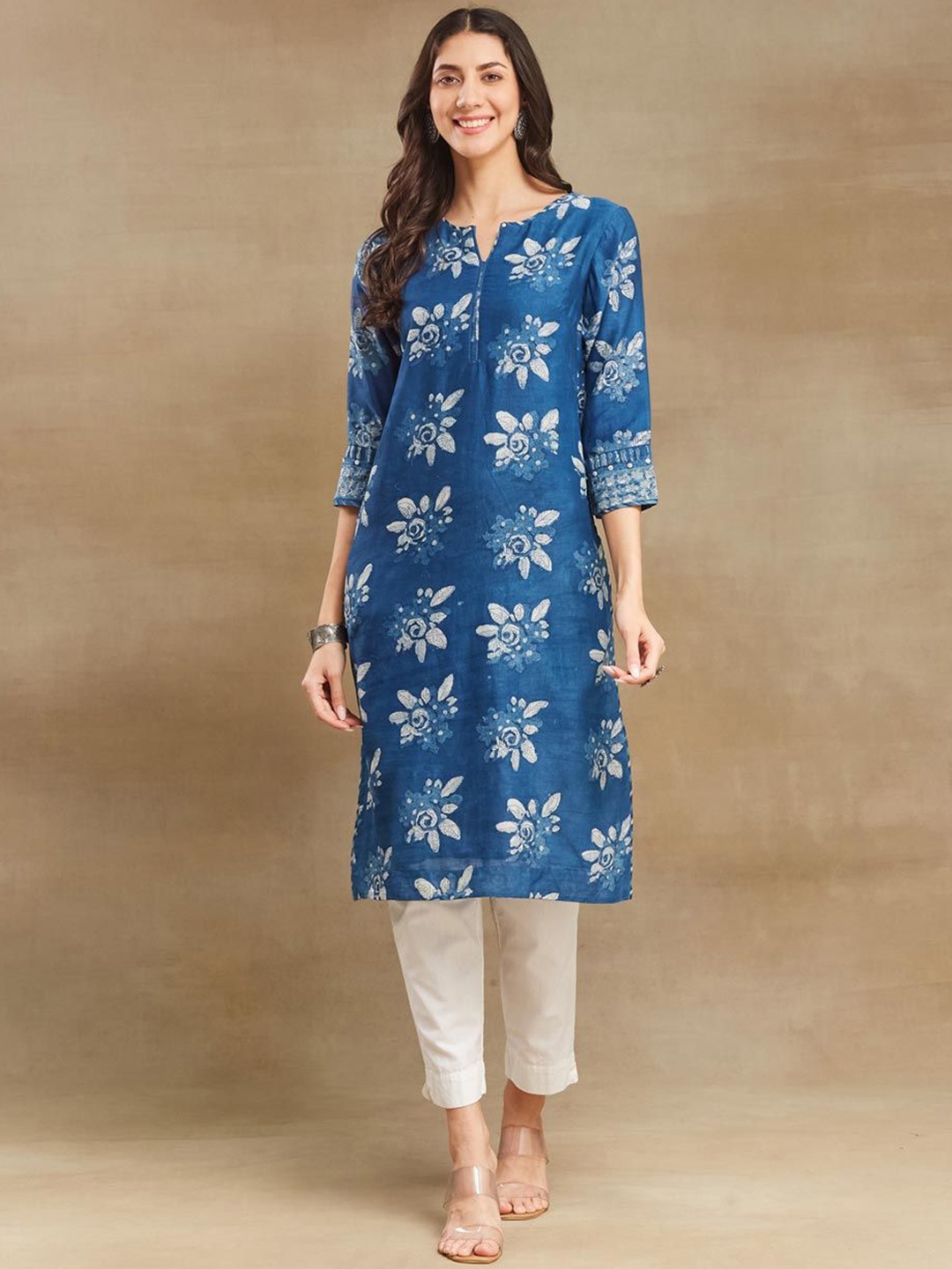 

Fabindia Floral Printed Cotton Silk Straight Kurta, Blue