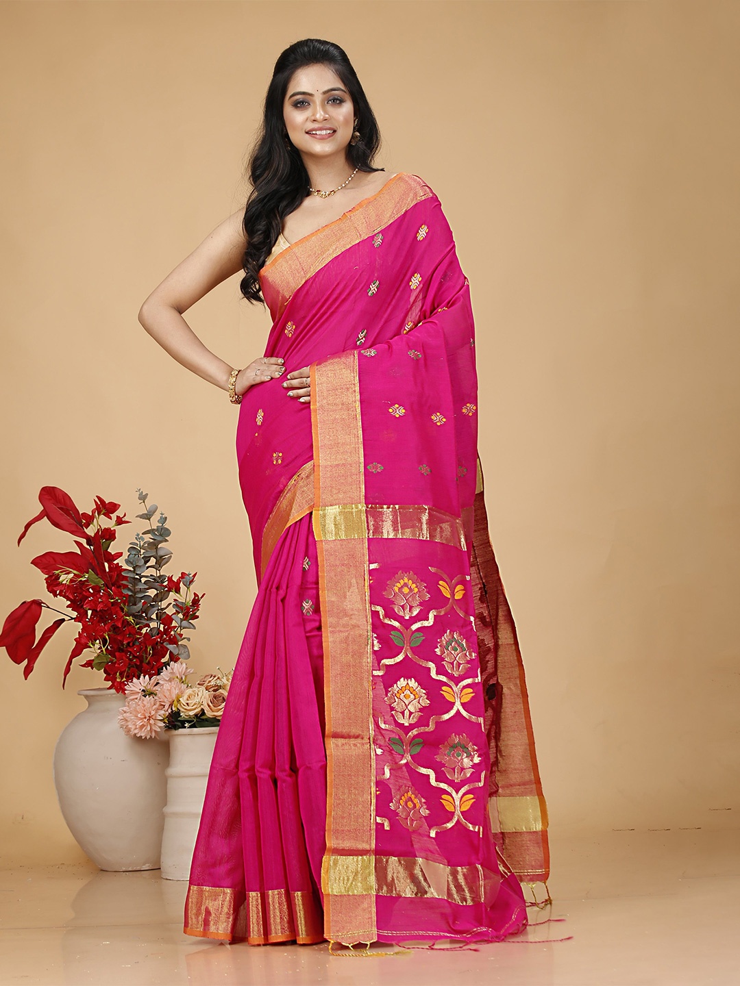 

SLAGHA Floral Zari Silk Cotton Taant Saree, Pink