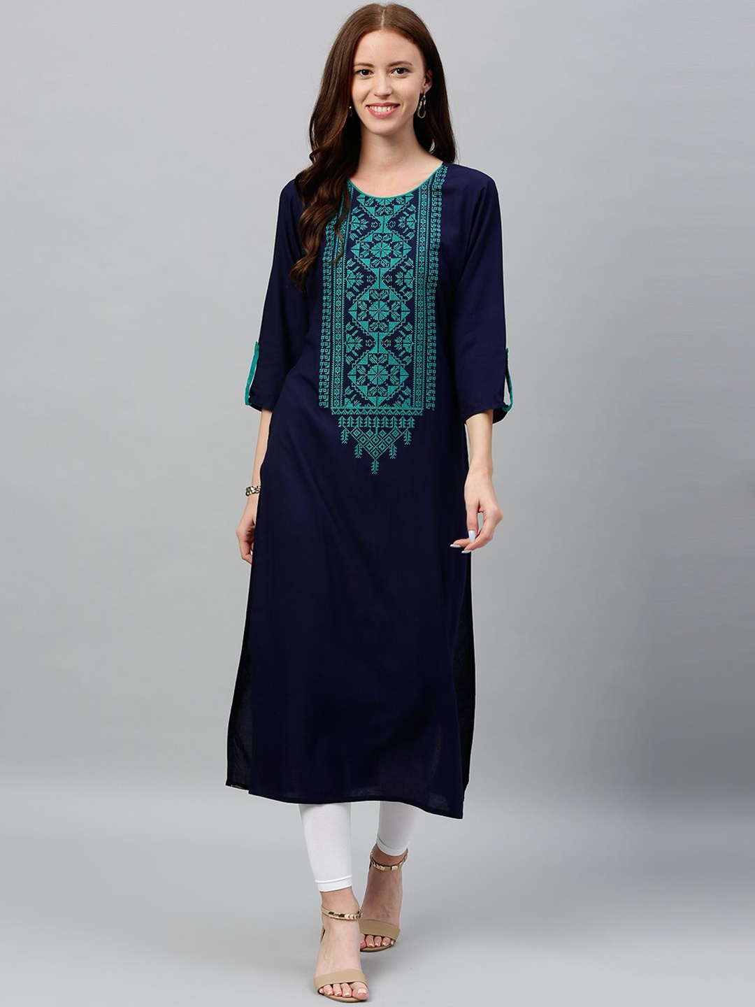 

CHIRAAI Floral Printed Round Neck Straight Kurta, Blue