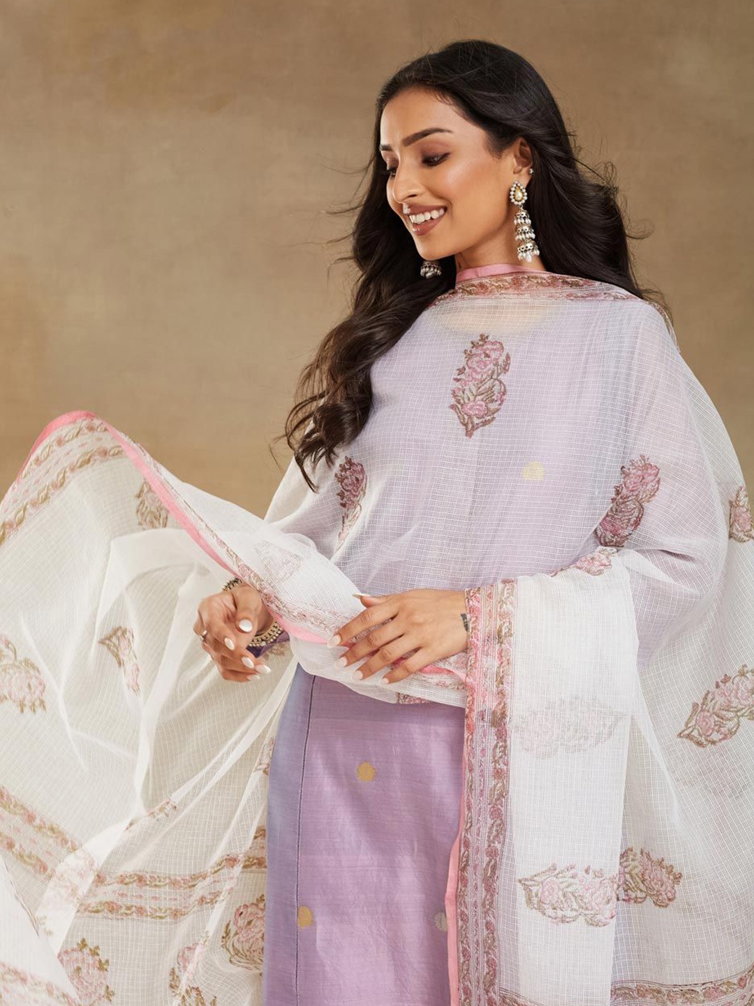 

Fabindia Floral Block Printed Cotton Silk Dupatta, White