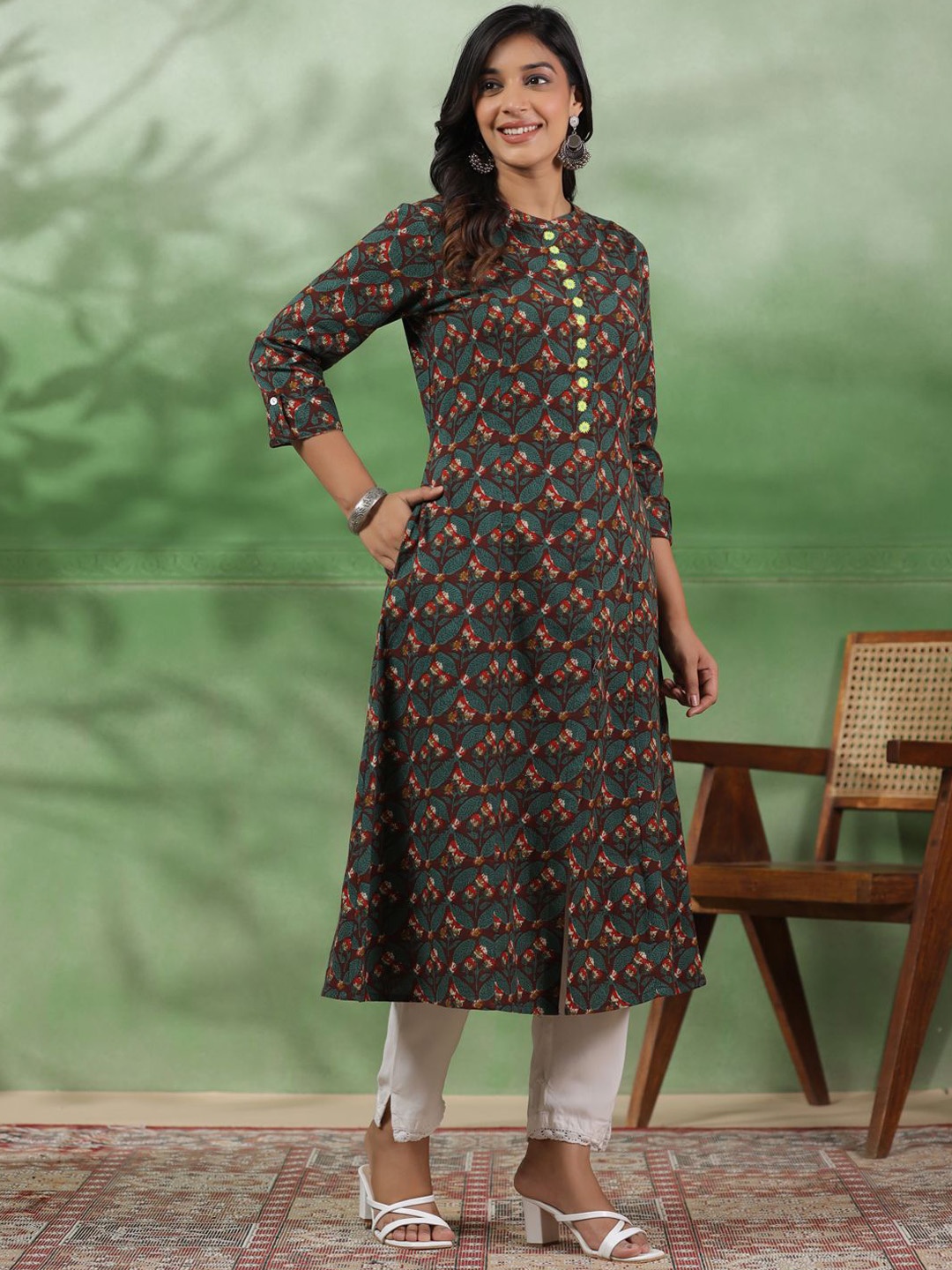 

Sangria Floral Printed Mandarin Collar Pure Cotton A-Line Kurta, Green
