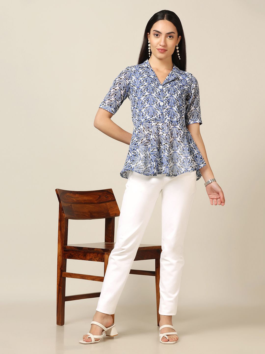 

BAESD Geometric Print Georgette Top, Blue