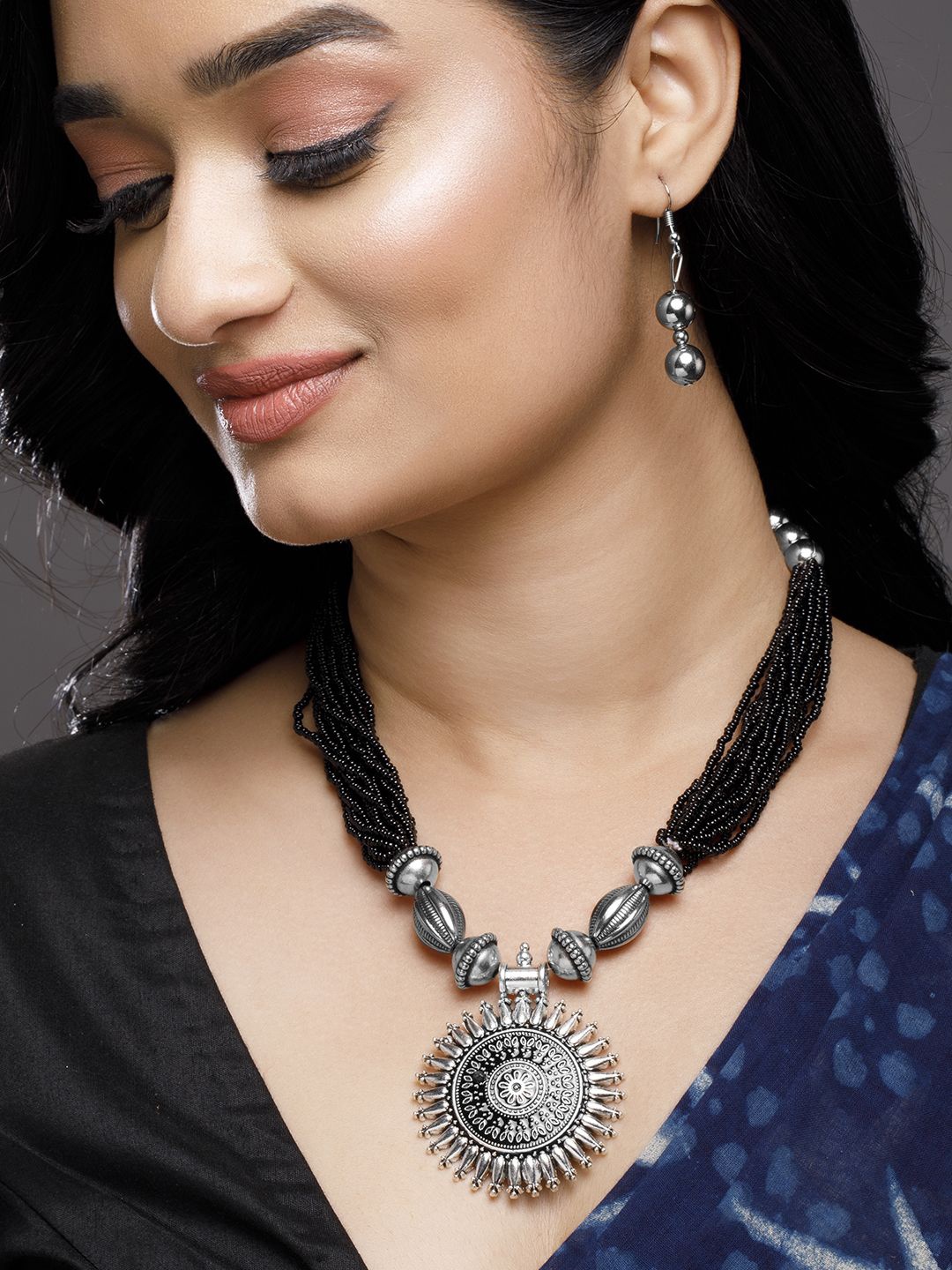 

Rubans Silver-Plated Beaded Oxidized Jewellery Set