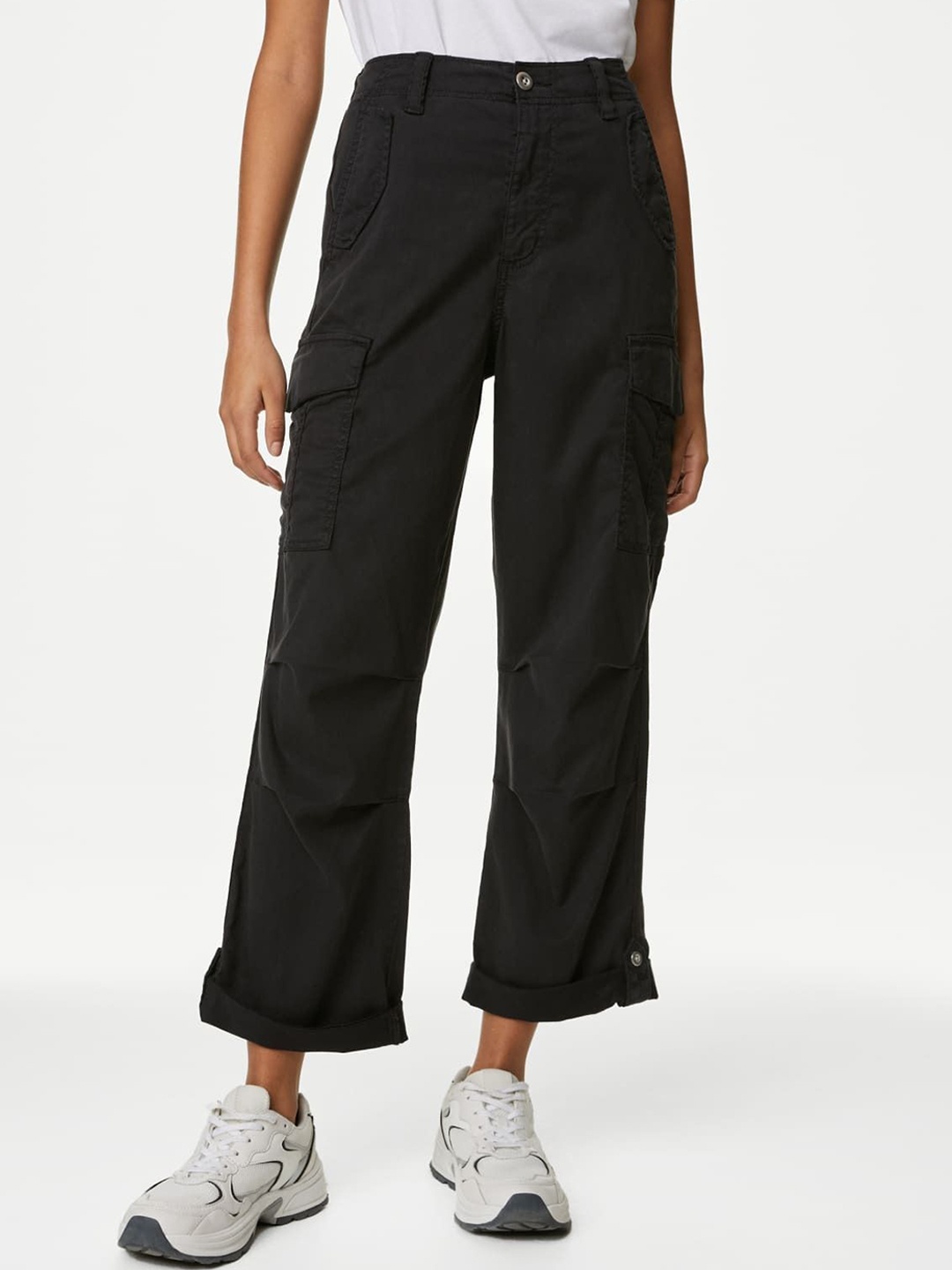 

Marks & Spencer Women High-Rise Trousers, Black
