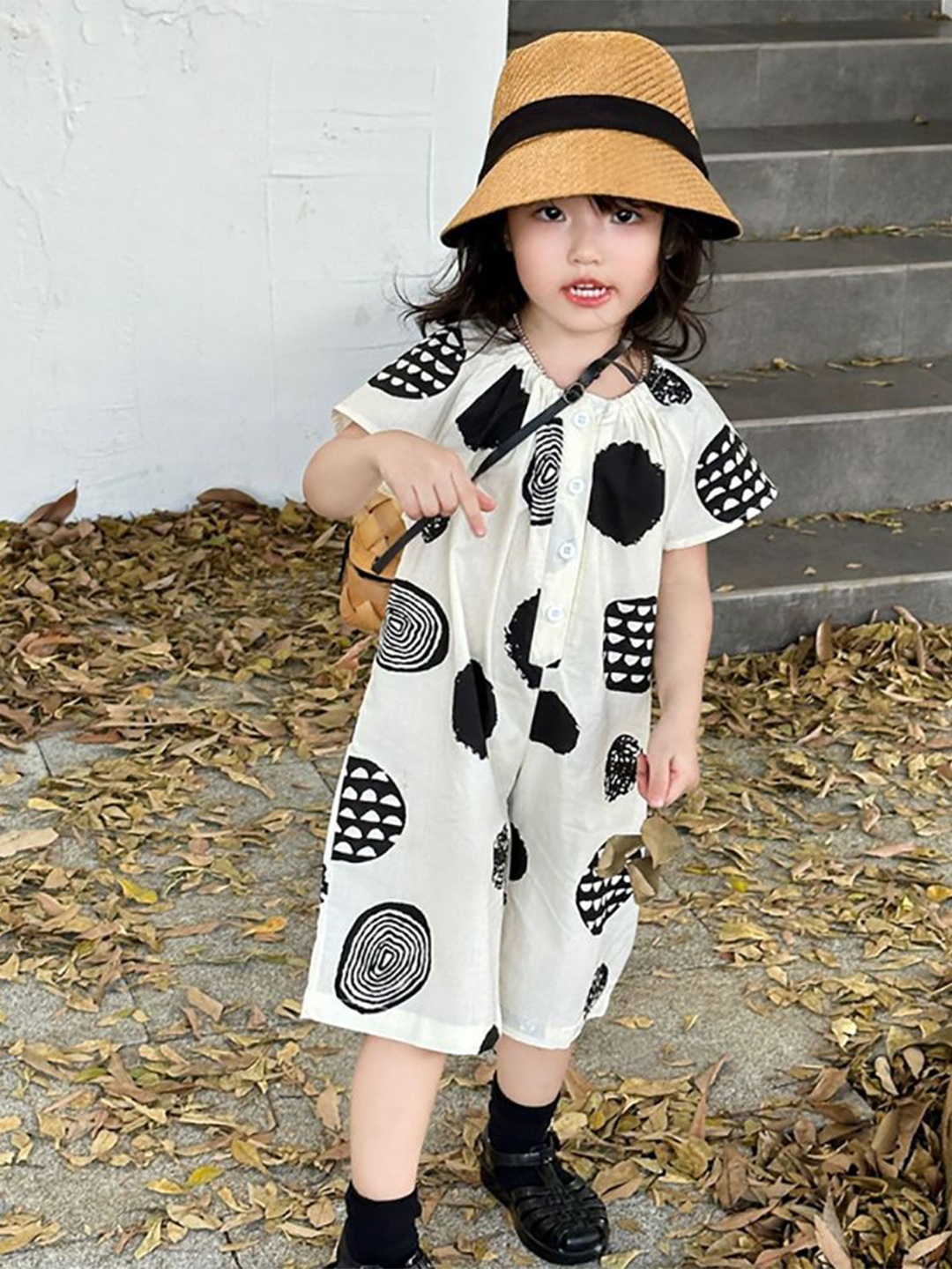 

StyleCast x Revolte Girls Printed Basic Jumpsuit, White