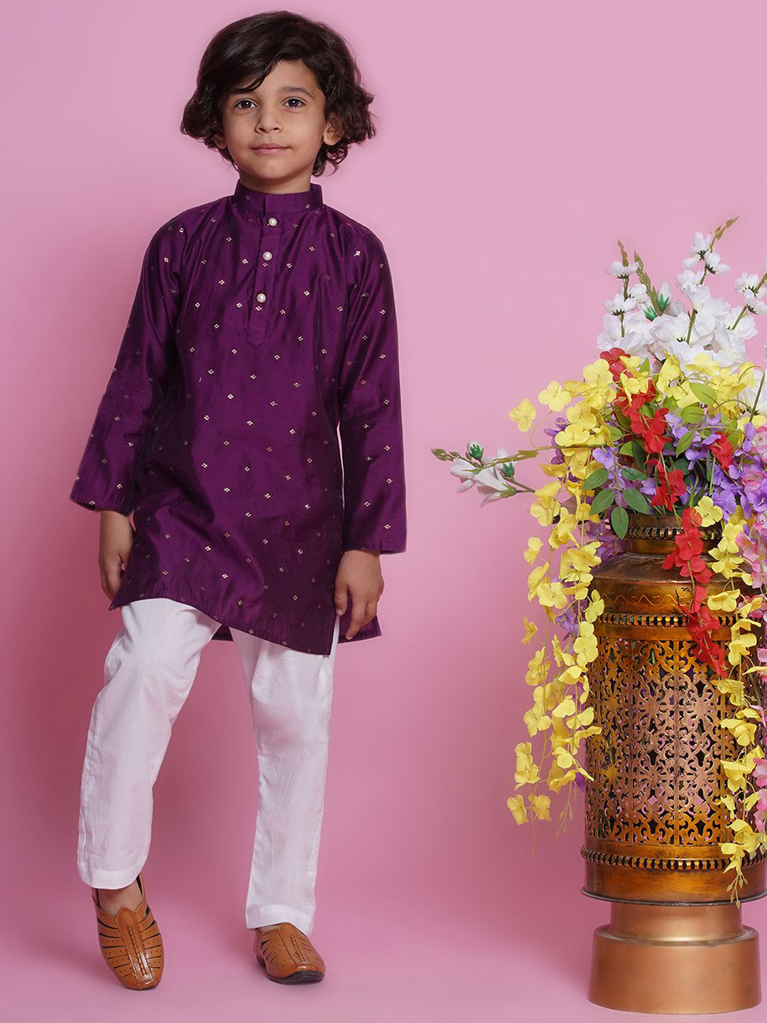 

Little Bansi Boys Geometric Woven Design Cotton Silk Straight Kurta With Trousers, Purple