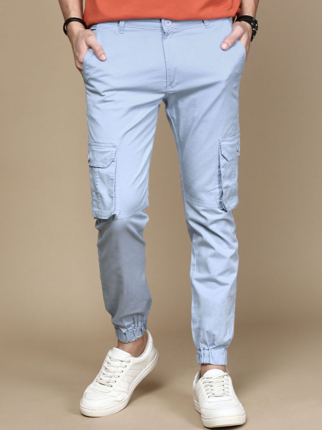 

Chennis Men Solid Joggers Trousers, Blue