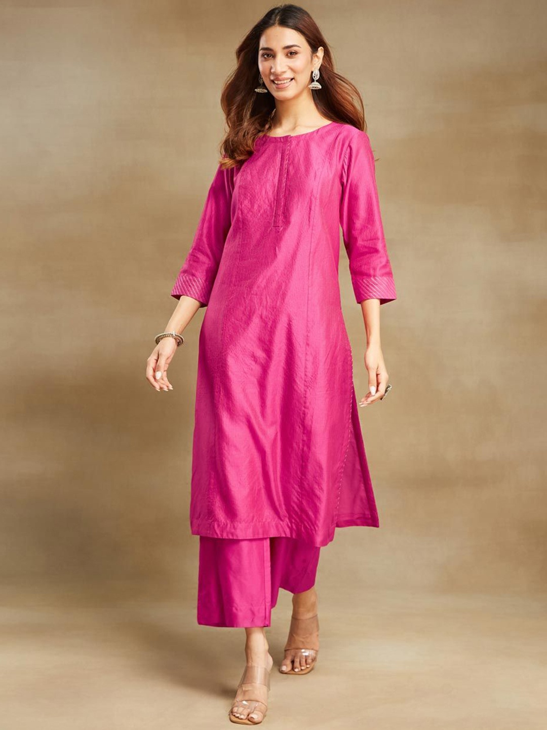 

Fabindia Striped Round Neck Straight Kurta, Fuchsia