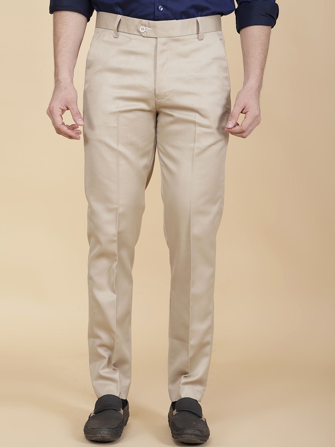 

el cielo Men Solid Smart Slim Fit Easy Wash Pleated Trousers, Beige