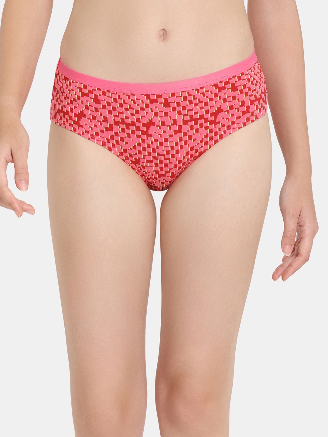 

Rosaline by Zivame Printed Low-Rise Hipster Briefs RO207BFASH00RED, Pink