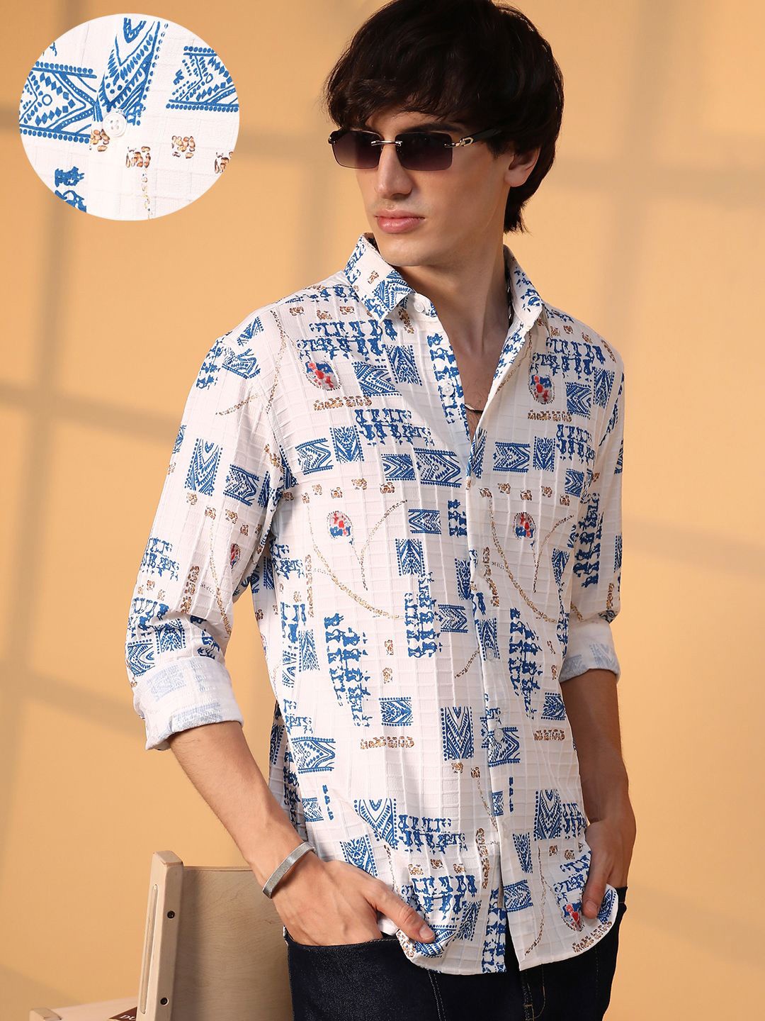 

Campus Sutra Men Comfort Spread Collar Conversational Printed Casual Shirt, White