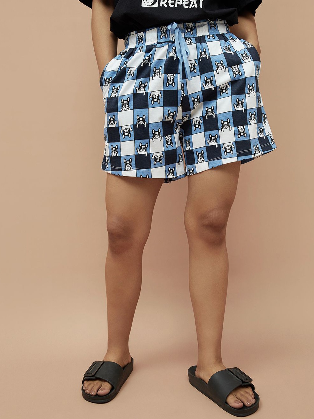 

Ginger by Lifestyle Women Checked Shorts, Blue