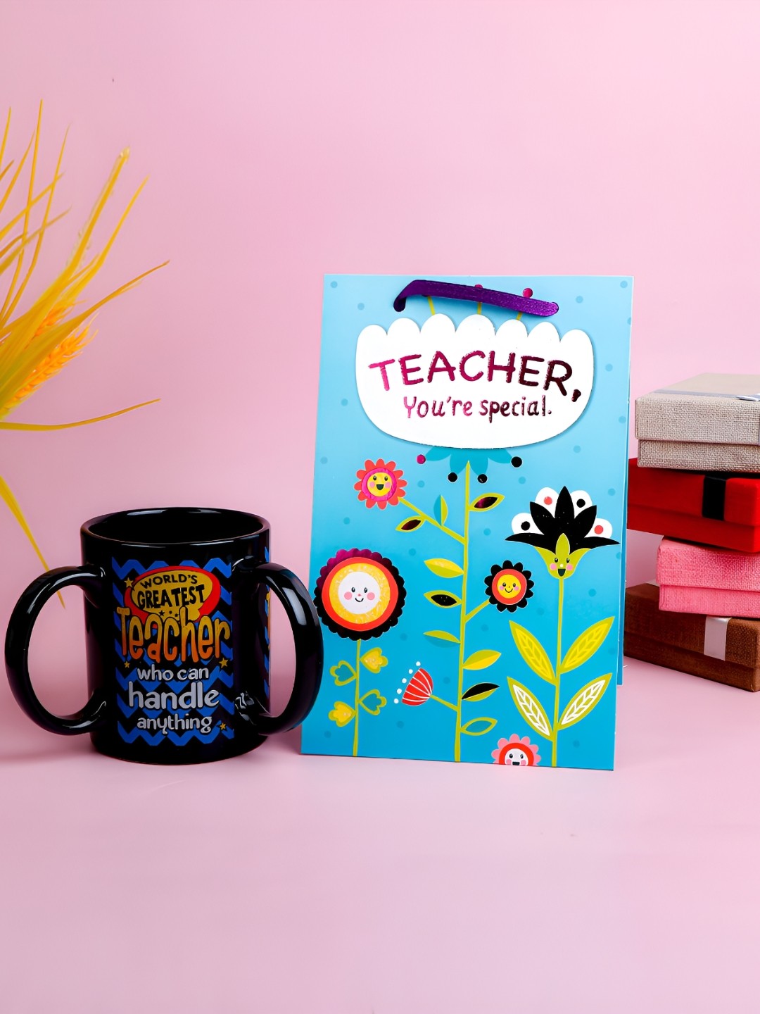 

Archies Black & Blue Teachers Day Printed Glossy Ceramic Mug & Greeting Card
