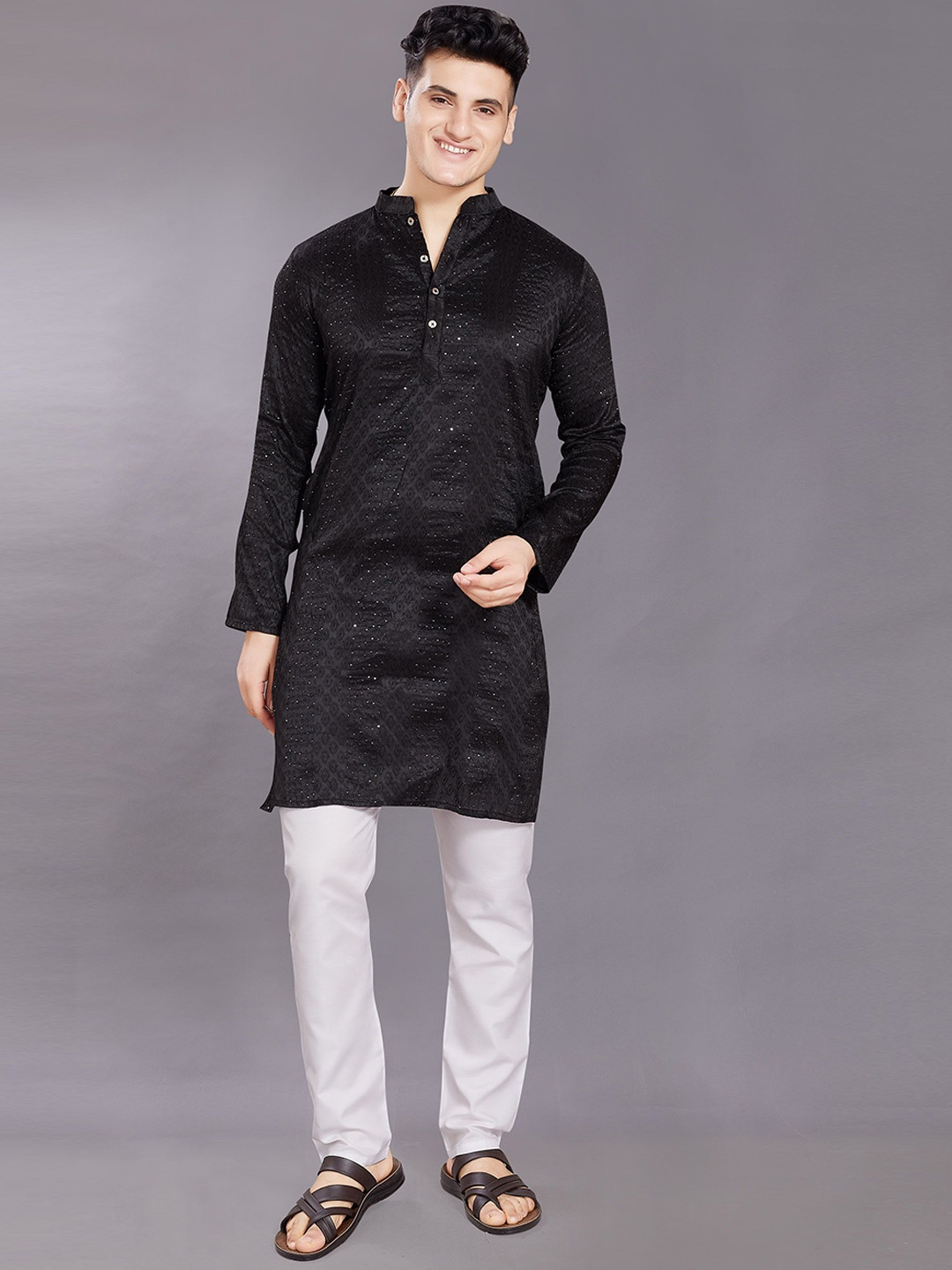 

DIVISIVE Embroidered Mandarin Collar Sequinned Jacquard Straight Kurta, Black