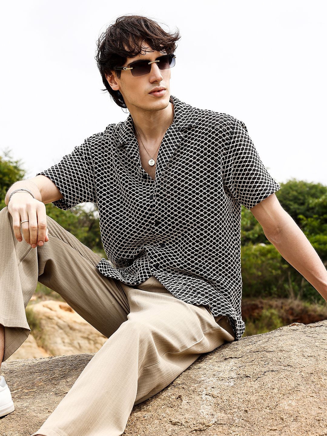 

Campus Sutra Men Comfort Conversational Printed Cotton Oversized Casual Shirt, Multi