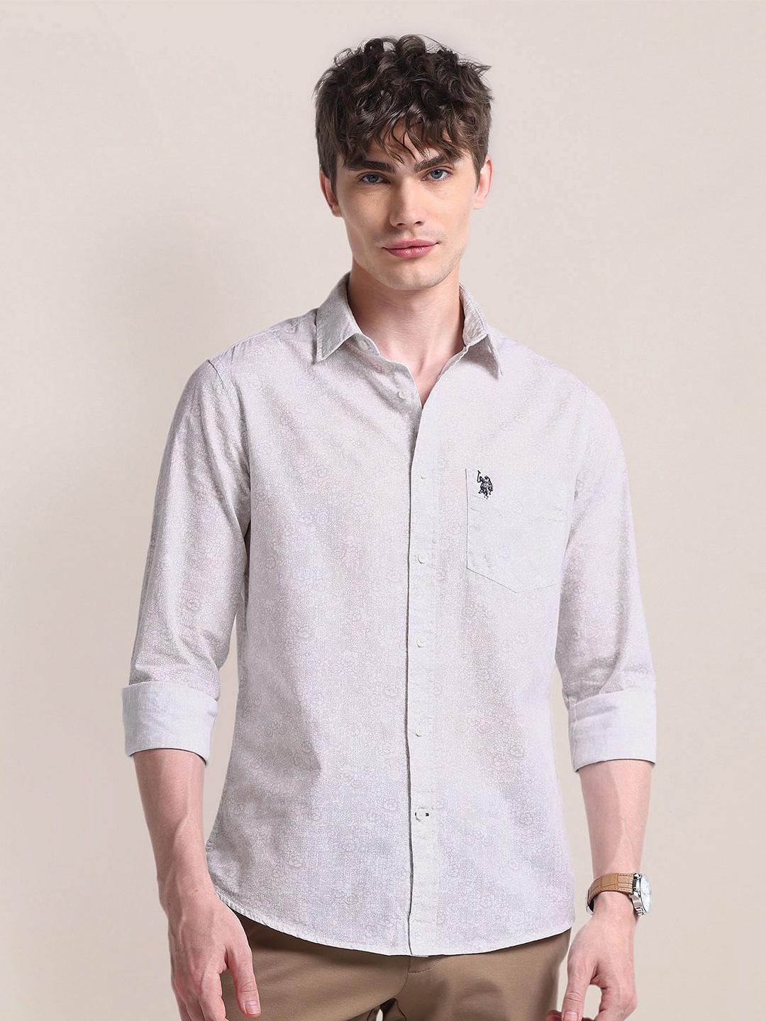 

U.S. Polo Assn. Men Classic Cutaway Collar Conversational Printed Cotton Casual Shirt, Beige