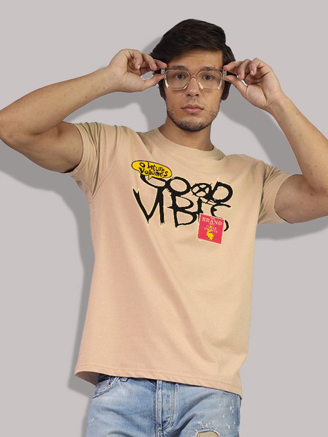 

Greylongg Men Typography Printed Applique T-shirt, Beige