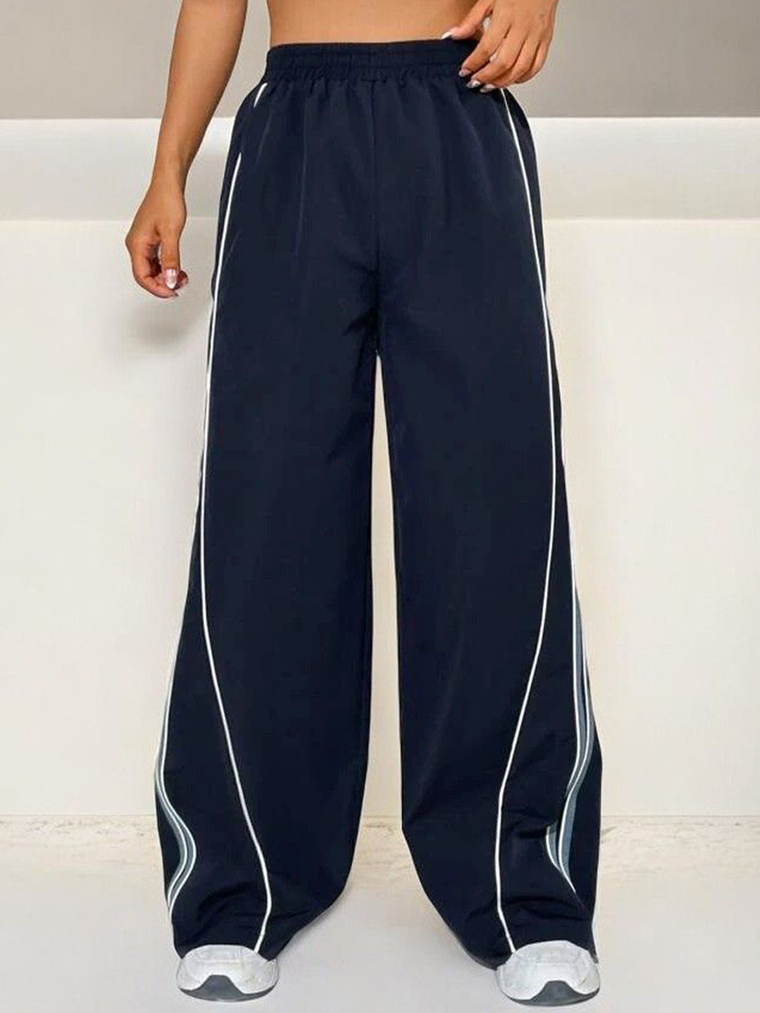 

TABADTOD Women Striped Relaxed Loose Fit Trousers, Navy blue