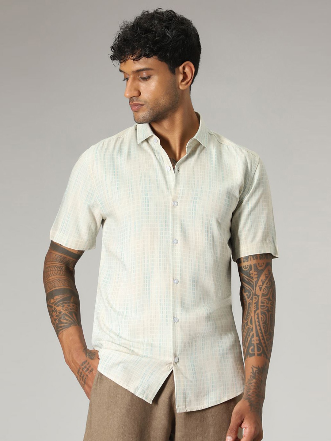 

Banana Club Men Classic Opaque Casual Shirt, Blue