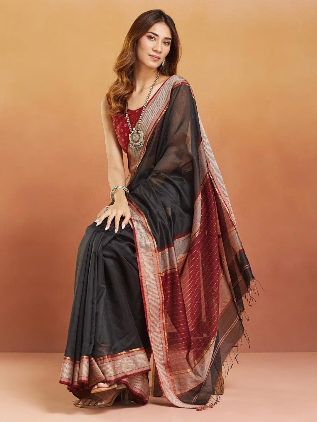 

Fabindia Zari Silk Cotton Maheshwari Saree, Black