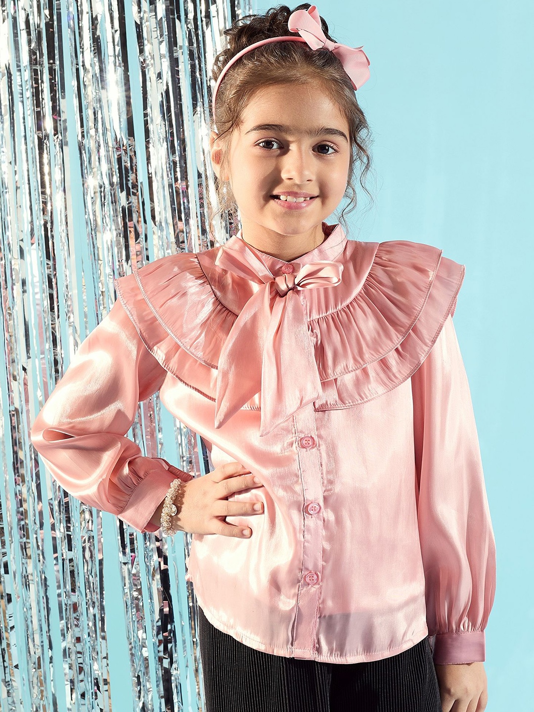 

Peppermint Tie-Up Neck Chambray Top, Peach
